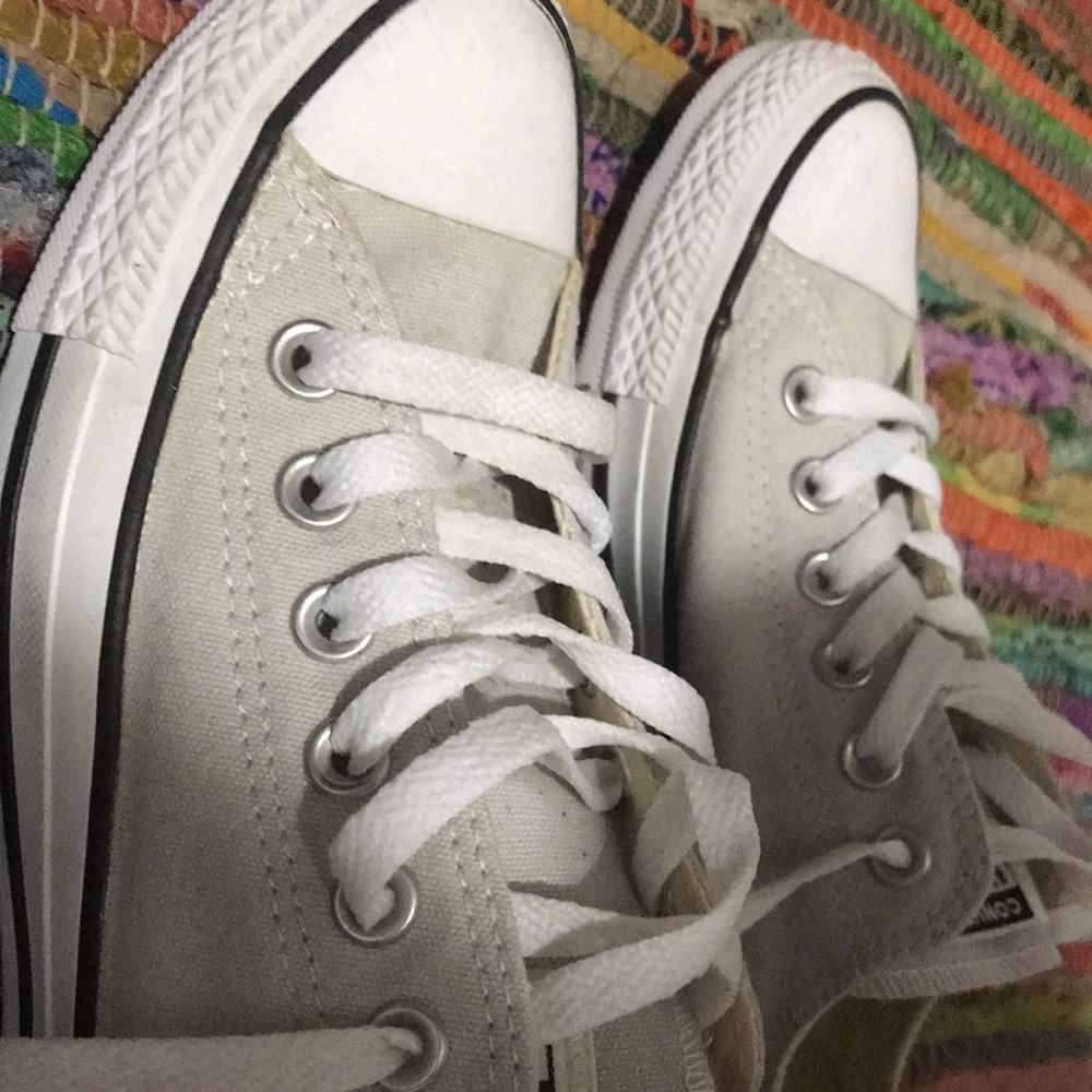 Converse Sneakers (Unisex)